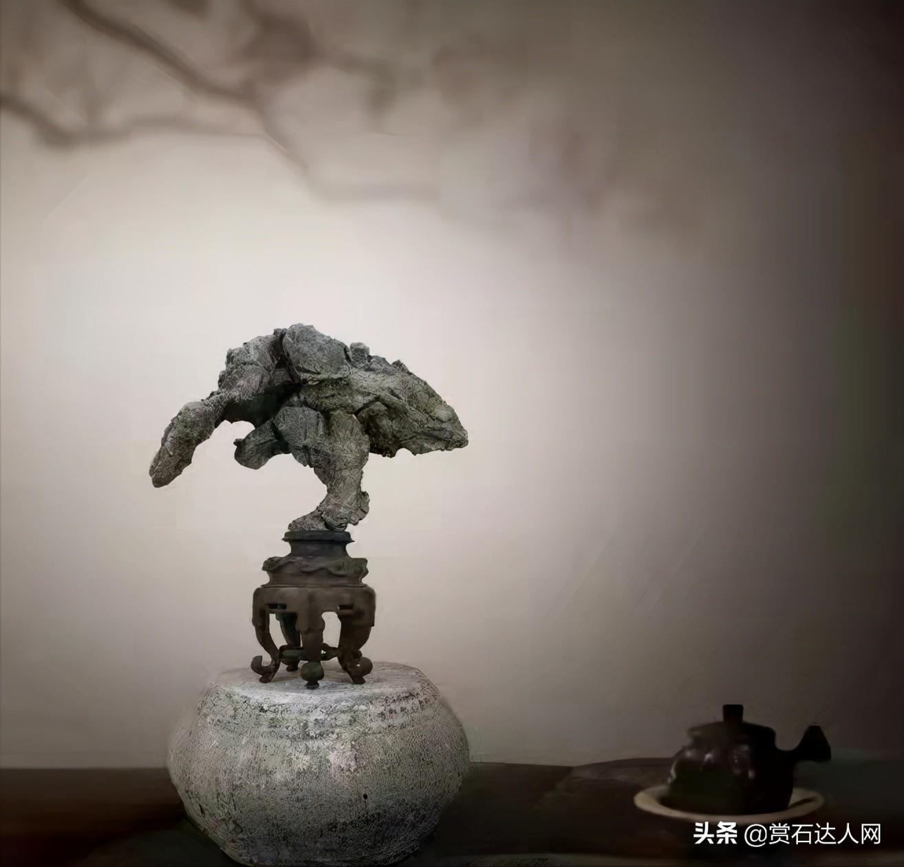 灵璧奇石的特点_灵璧石特点_灵璧石四大特点