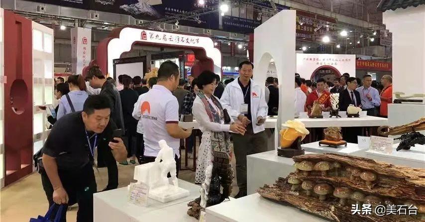 彩灵璧石价格_灵璧彩石有价值吗_灵璧彩石中稀有品种
