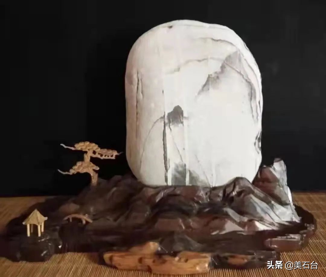 全国奇石精品奇石图片_500万奇石_蟾蜍奇石500万